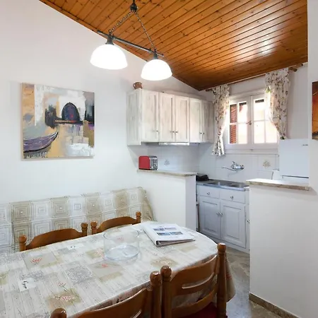 Amalia Cottages Agios Gordios  Buitenkant foto
